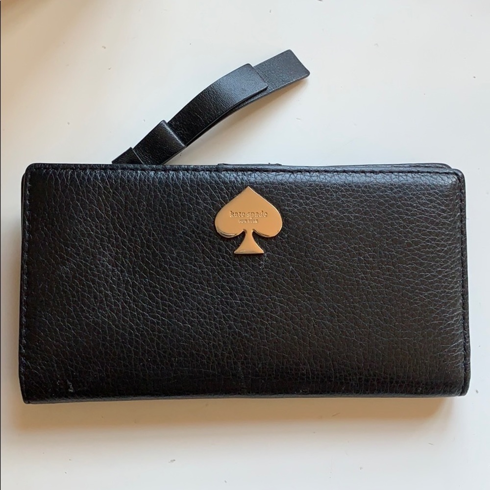 Black leather Kate Spade bifold wallet